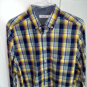 NWT Nautica casual button down shirt